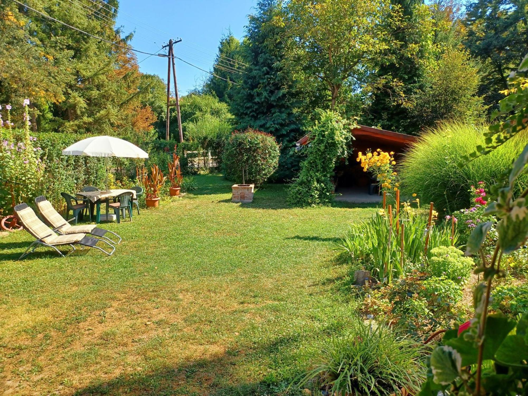 Apartamento Tulipán Ház Bodony Exterior foto
